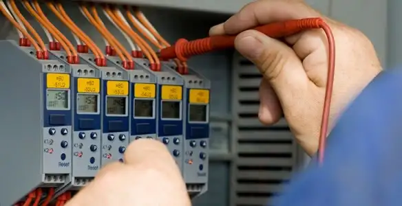 electrical contractors performing professional electrical system testing and configuration in Sacramento, CA